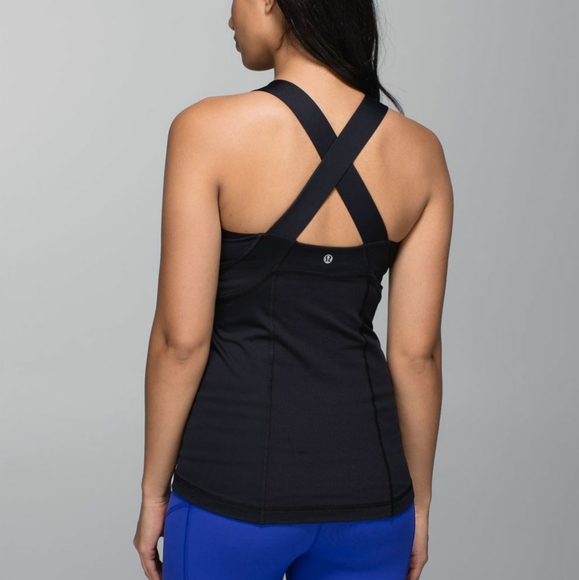 lululemon athletica Tops - Lululemon shelf bra tank